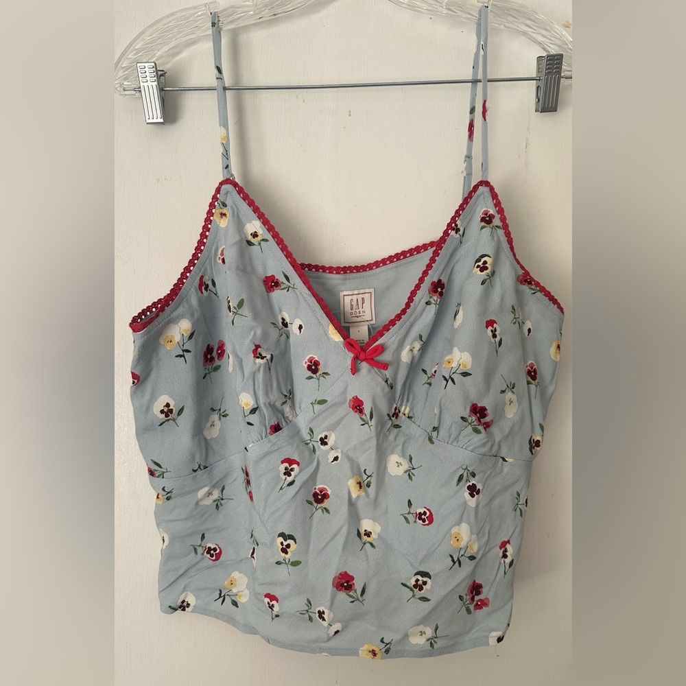 Light Blue DÔEN Cropped Floral Cami